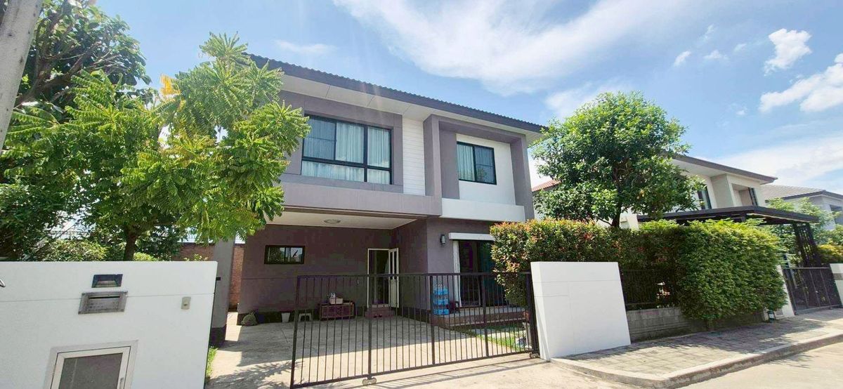 For RentHouseChiang Mai : House in the project Rent 40,000 baht per month, near Nakhon Pai -General, only 5 minutes. No.5H563