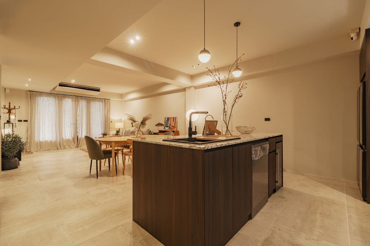 ขายทาวน์โฮมสุขุมวิท อโศก ทองหล่อ : ขายทาวน์เฮ้าส์ พร้อมผู้เช่า Yield 7% ปรีดีพนมยงค์26 สุขุมวิท71 