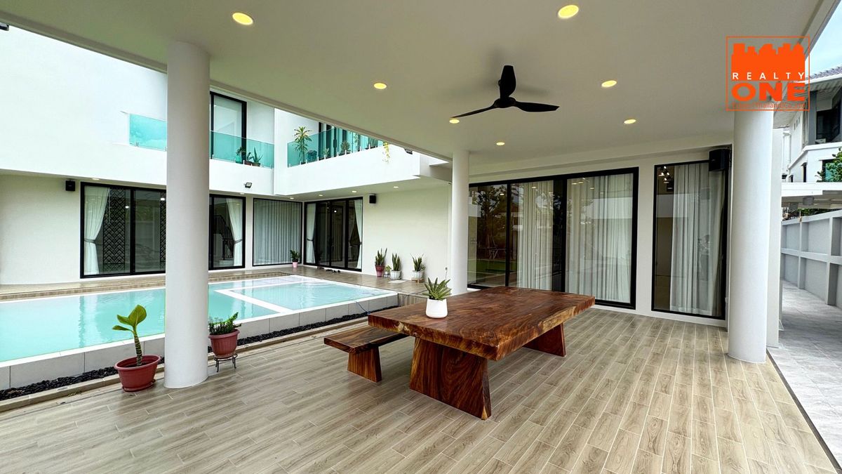 ขายลาดพร้าว101 แฮปปี้แลนด์ : ขายบ้านหรูหลังใหญ่ สร้างใหม่ พร้อมสระว่ายน้ำ 220 ตารางวา ลาดพร้าว 101 แยก 42