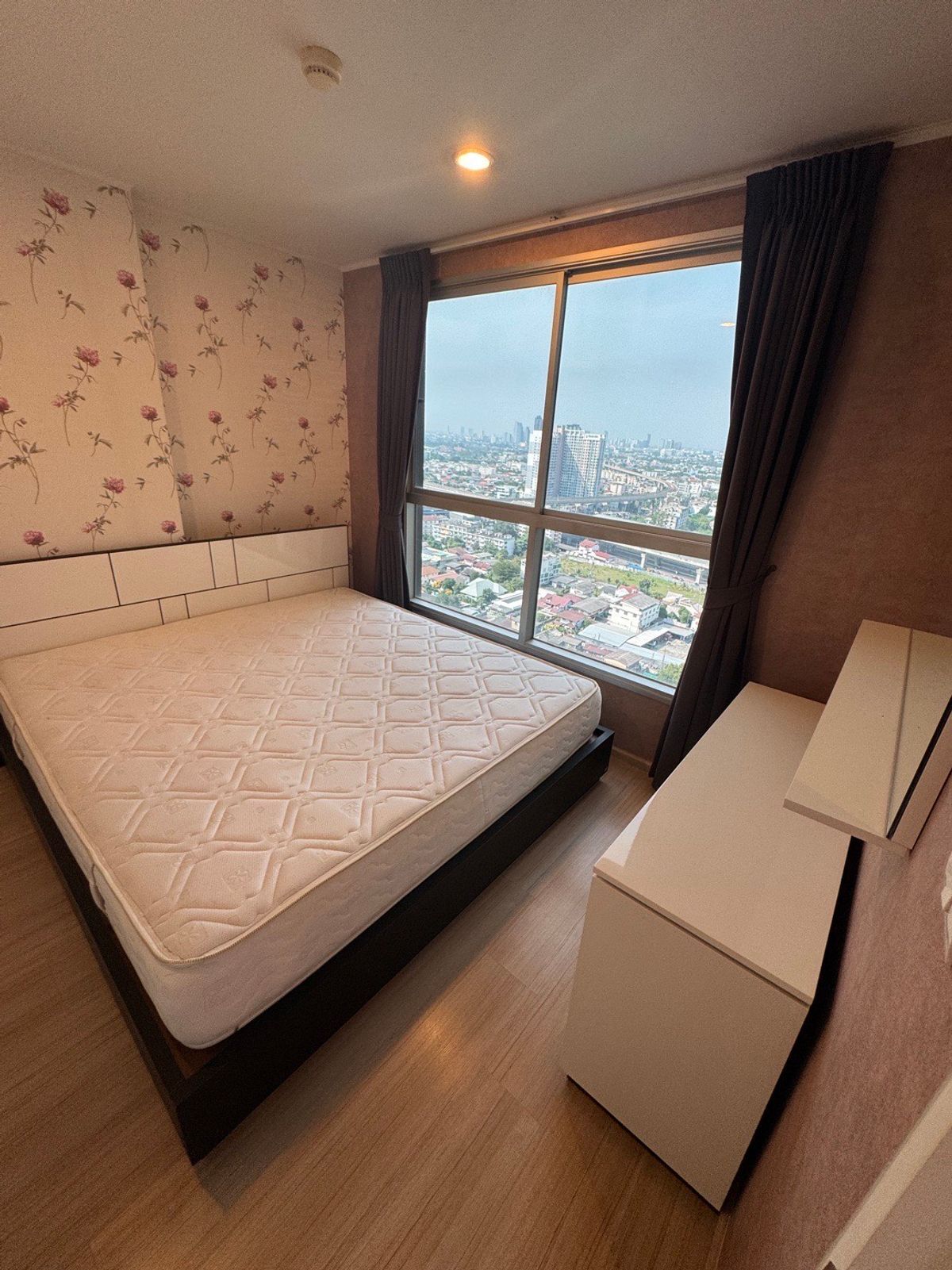 For SaleCondoBang Sue, Wong Sawang, Tao Pun : (Code AM1721) U Delight2 @ Bangsue Station. Beautiful room. The balcony is over the sun. The sun does not shine well on Prachachuen Road. Convenient to travel near the MRT BTS.