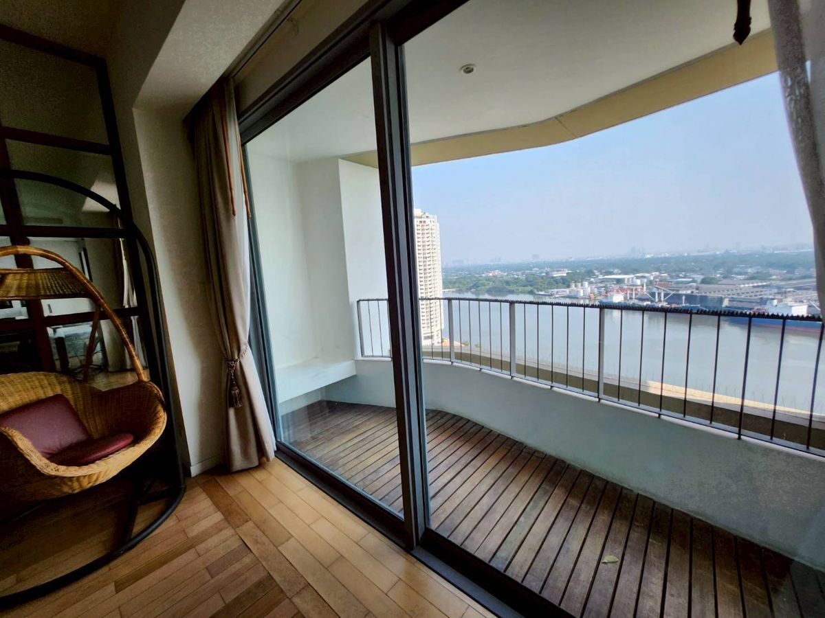 ให้เช่าคอนโดพระราม 3 สาธุประดิษฐ์ :  ♦ Spacious Room ♦ ชั้น 15++ พื้นที่ใช้สอย 220.00 ตร.ม. | 4 ห้องนอน 3 ห้องน้ำ | ใกล้ เซ็นทรัล พระราม 3 7 นาที, เทอร์มินอล21 พระราม 3 16 นาที