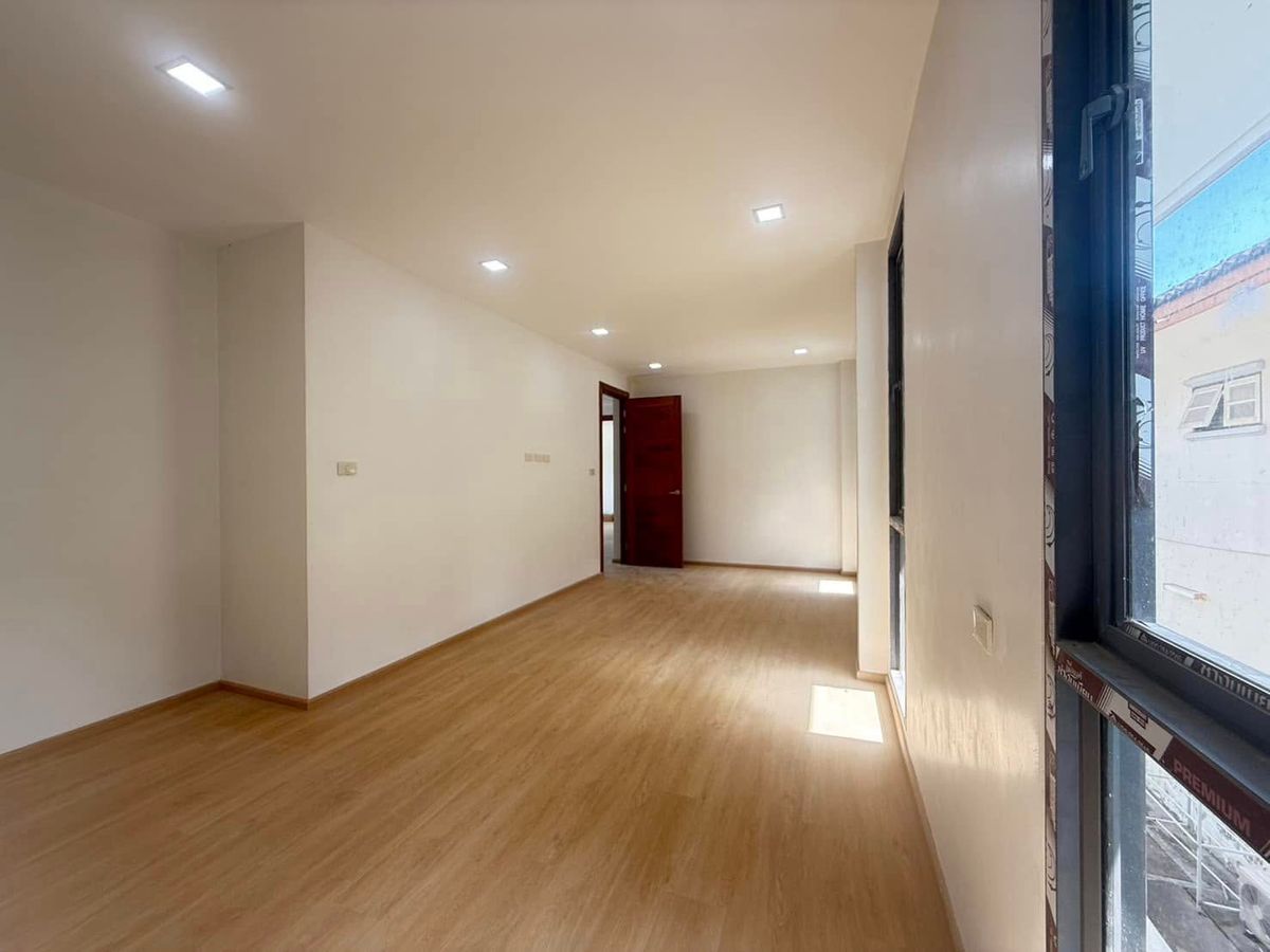 ขายบ้านภูเก็ต : บ้านหรูพร้อมสระส่วนตัว ใจกลางภูเก็ต! หมู่บ้านซิตี้โฮม/กู้กู รอแค่คุณมาเป็นเจ้าของ!