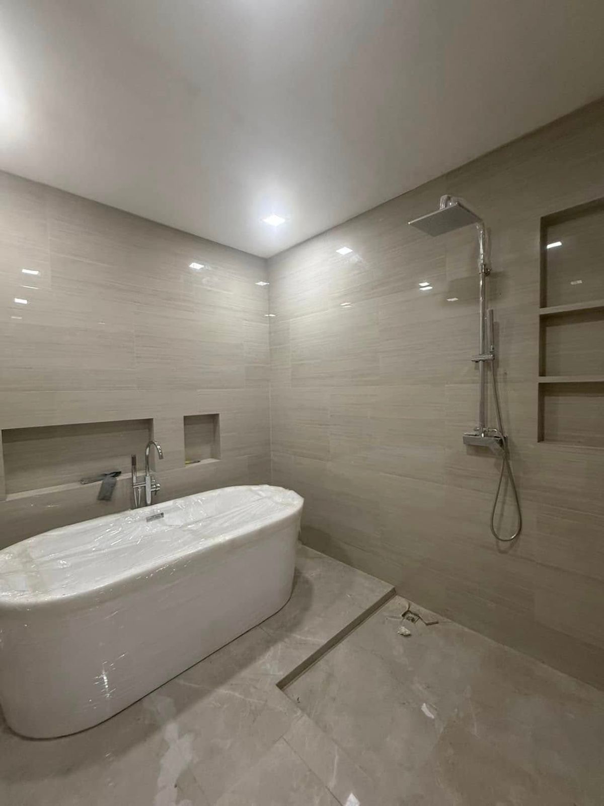 ขายบ้านภูเก็ต : บ้านหรูพร้อมสระส่วนตัว ใจกลางภูเก็ต! หมู่บ้านซิตี้โฮม/กู้กู รอแค่คุณมาเป็นเจ้าของ!