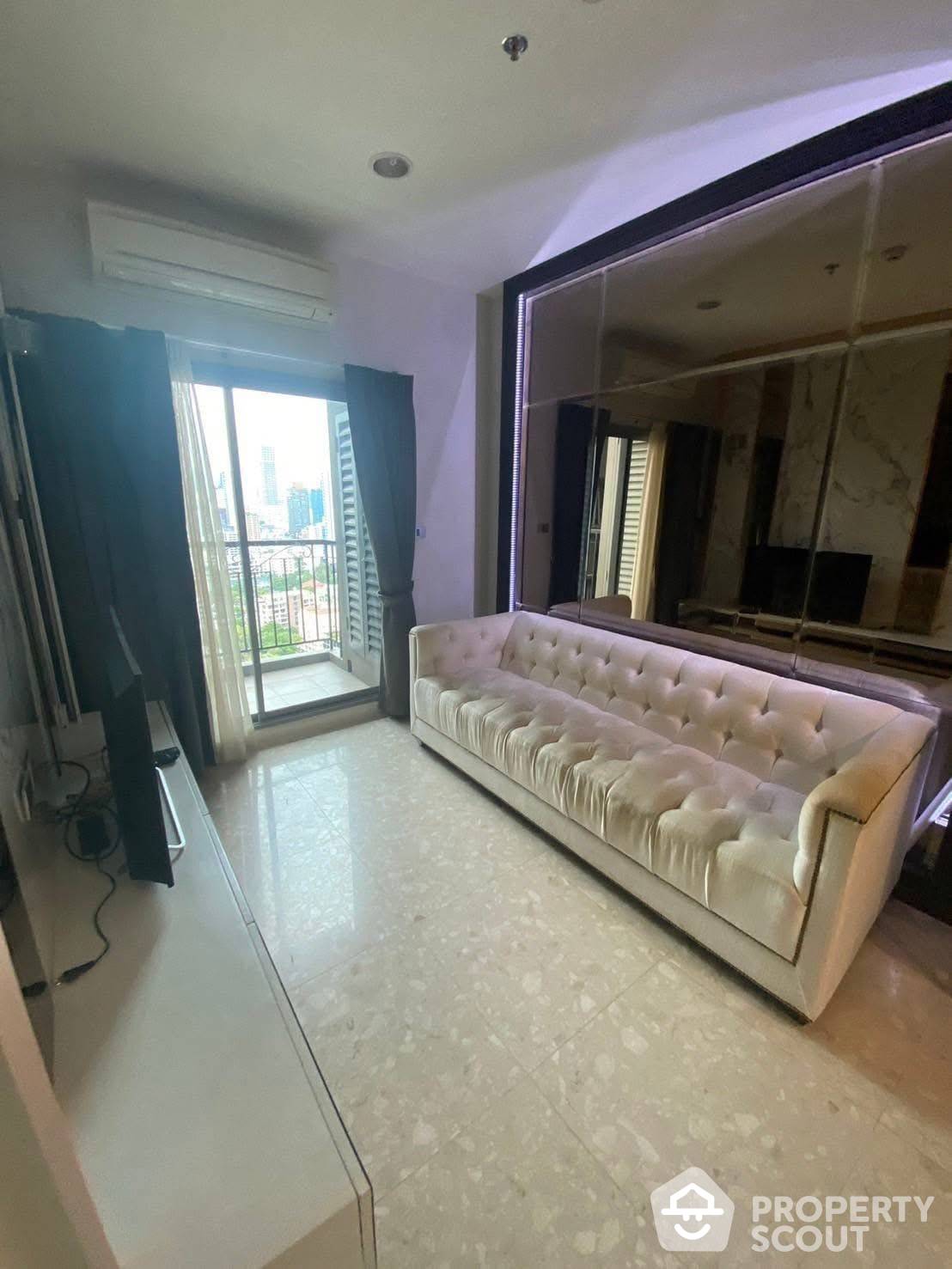 For RentCondoSukhumvit, Asoke, Thonglor : 1-BR Condo at The Crest Sukhumvit 34 near BTS Thong Lor