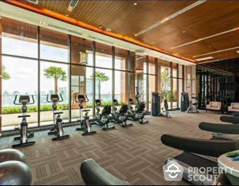 For SaleCondoSathorn, Narathiwat : 1-BR Condo at The Address Sathorn near BTS Saint Louis