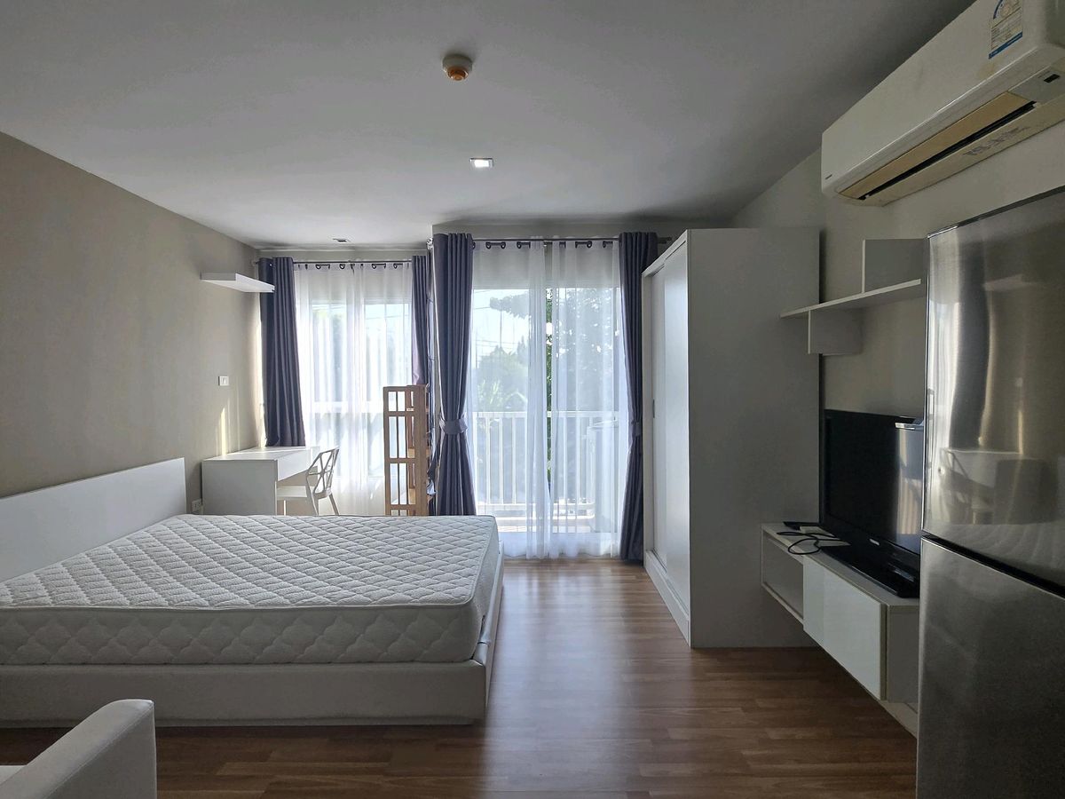 ให้เช่าคอนโดเลียบทางด่วนรามอินทรา : ให้เช่า we condo เอกมัย-รามอินทรา ห้องพร้อมเข้าอยู่ มีเครื่องซักผ้า | Line: @promptcondo 