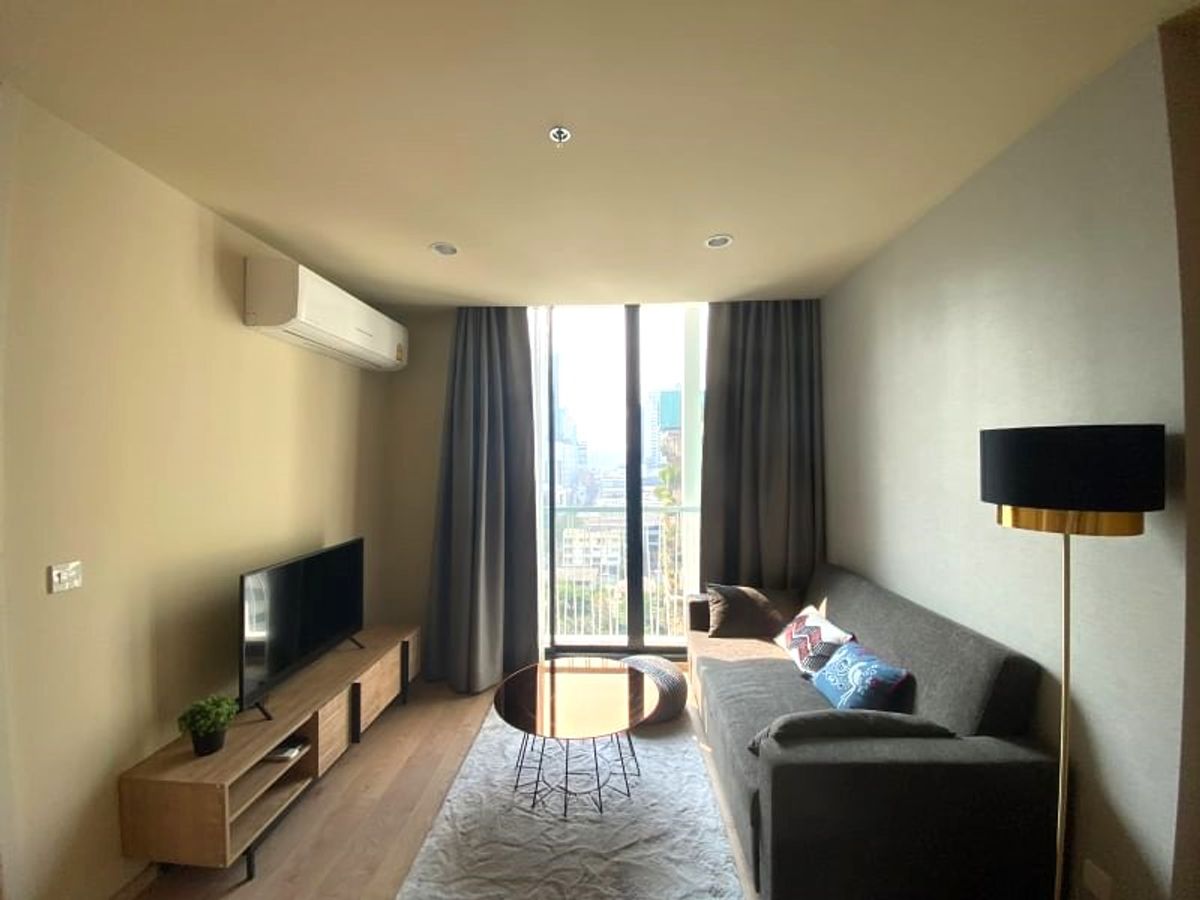 ให้เช่าคอนโดสุขุมวิท อโศก ทองหล่อ : Amazing price! 2 Bedrooms at Noble Recole by Nestcovery