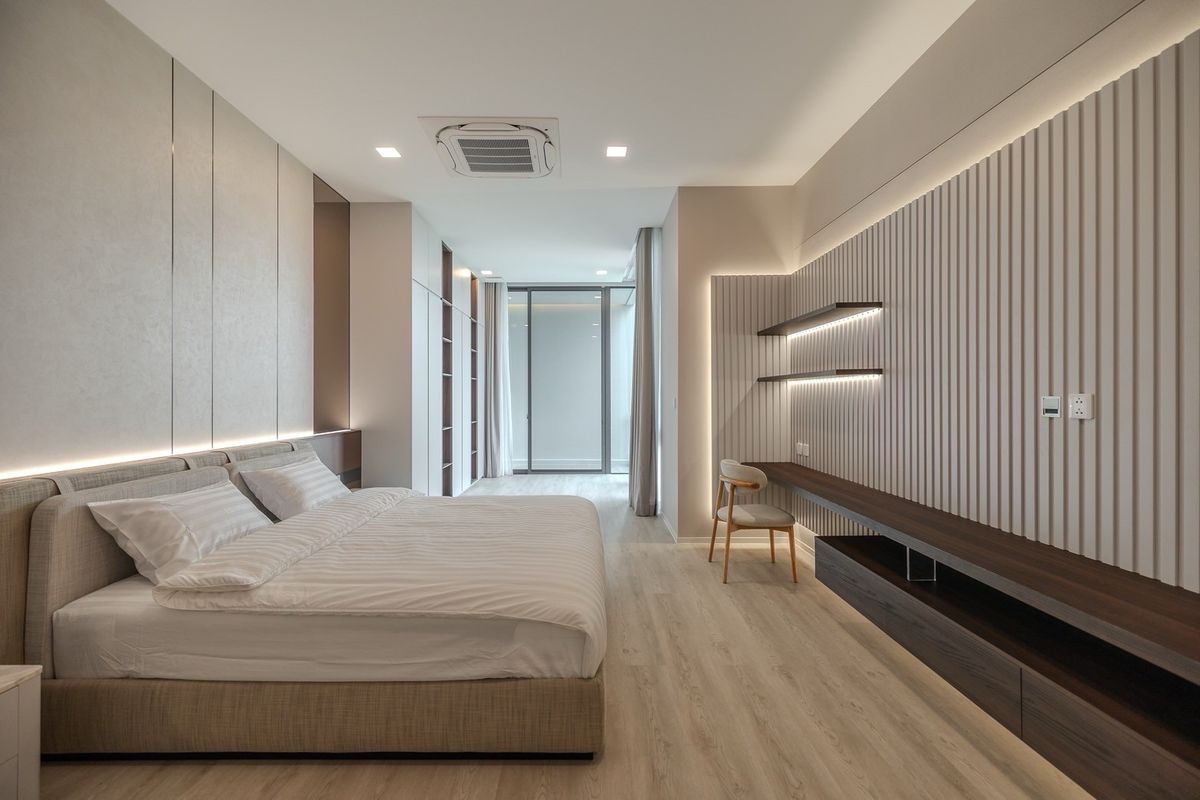 ขายบ้านพัฒนาการ ศรีนครินทร์ : ขายและให้เช่าบ้านเดี่ยว 3 ชั้น พร้อมลิฟต์ โครงการวีเว่ กรุงเทพกรีฑา แปลงมุม ใกล้โรงเรียนนานาชาติเวลลิงตัน
