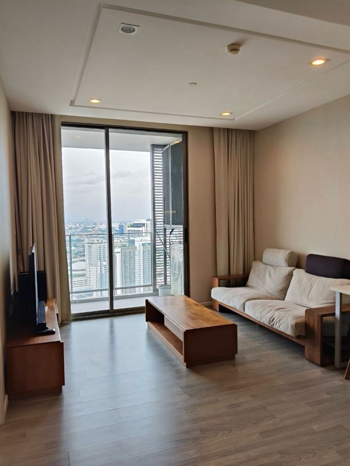 ให้เช่าคอนโดบางซื่อ วงศ์สว่าง เตาปูน : 333 riverside for rent