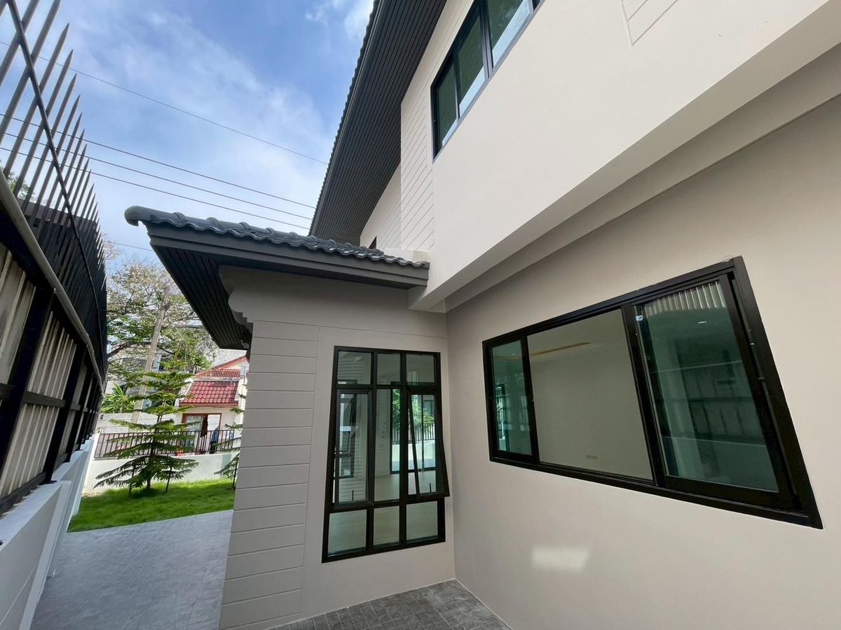 For SaleHouseSeri Thai, Ramkhamhaeng Nida : 🎉🏡 Special price! Re -house house #Preecha Village, Petch #Ramkhamhaeng 76, Gold Location, ready to move in! Free lying! ✨
