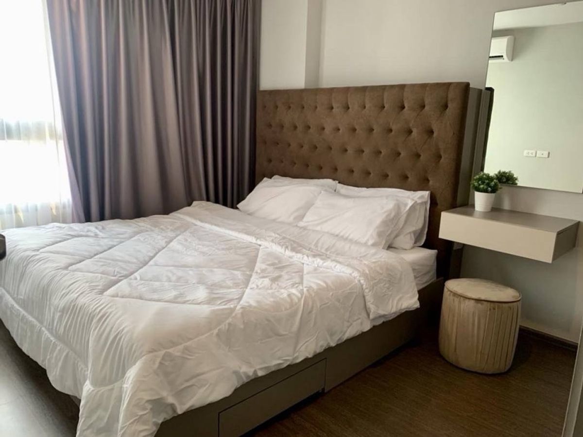 For RentCondoOnnut, Udomsuk : CD05-2886 
 
 Condo for IDO Sukhumvit 93 (New Room) 
 Ideo Sukhumvit 93 Building B Floor 23 
 
 ✅ 1 bedroom, 1 bathroom, Bangchak BTS 
 ✅ The city view is not blocked 
 ✅ Walk only 10 meters to Bangchak Station 
 
 ✅ Area 32 square meters | Room 1 bedroom