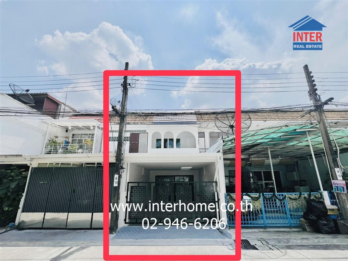 ขายทาวน์โฮมสะพานควาย จตุจักร : ทาวน์เฮ้าส์ 2 ชั้น 20.2 ตร.ว. หมู่บ้านอยู่เจริญ ซอยอินทามระ40 ถนนวิภาวดีรังสิต ถนนรัชดาภิเษก เขตดินแดง กรุงเทพมหานคร