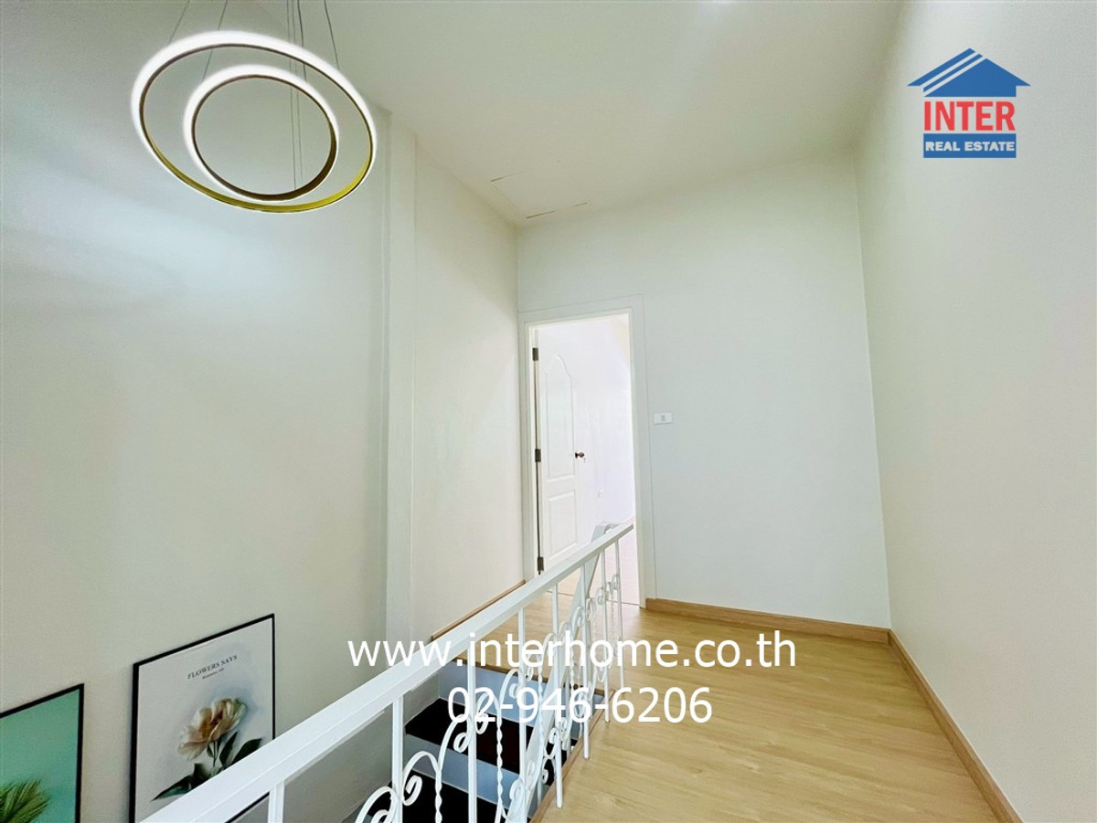 For SaleTownhomeSapankwai,Jatujak : Townhouse 2 floors, 20.2 sq.w., Yu Charoen Village Soi Inthamara 40 Vibhavadi Rangsit Road Ratchadaphisek Road, Din Daeng District, Bangkok