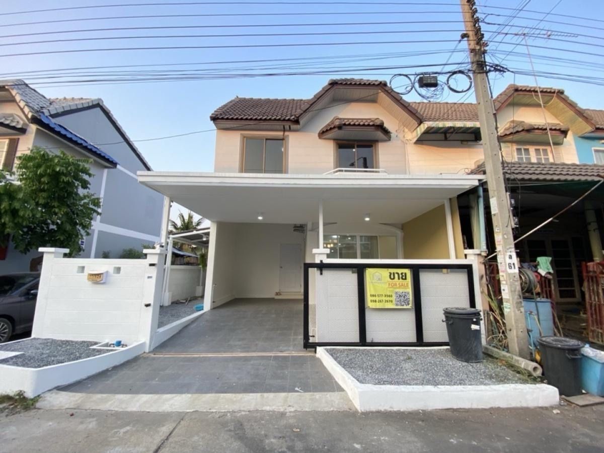 For RentTownhomeNonthaburi, Bang Yai, Bangbuathong : 2-storey townhouse for rent, 29 sq.w., behind the corner of the new Main Renovate Road, Minimal style, Marada 2 Village, Bang Kruai-Sai Noi Road Can raise animals
