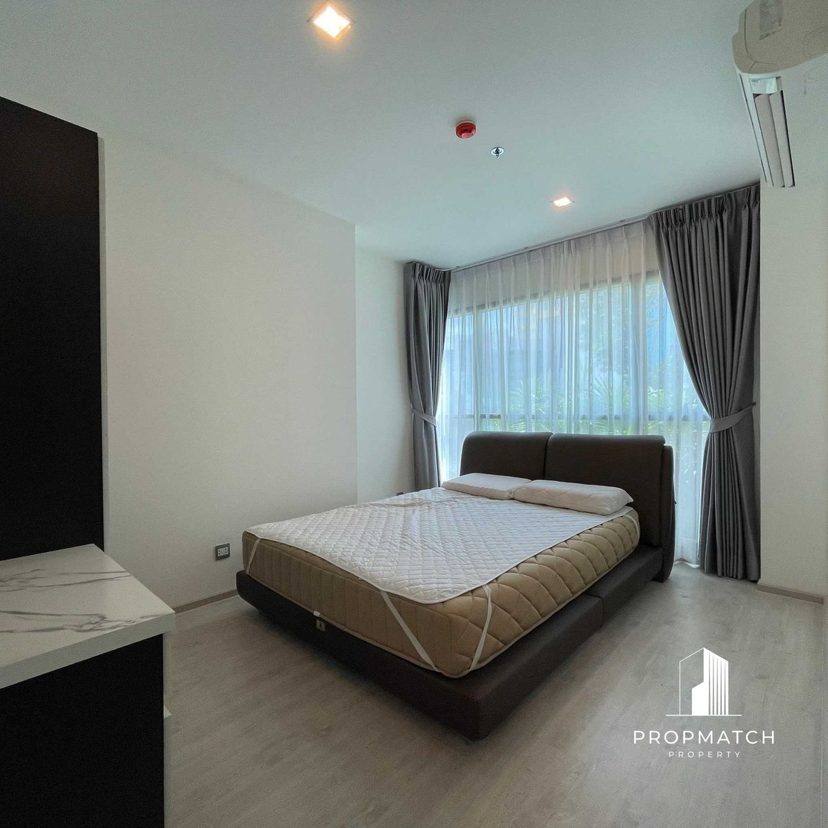 For RentCondoRatchathewi,Phayathai : ✨flash deal ✨RHYTHM Rangnam (1Bed1bath35SQM.) Completely decorated !! Only 25,000 baht per month Tel.0981315848 @propmatch