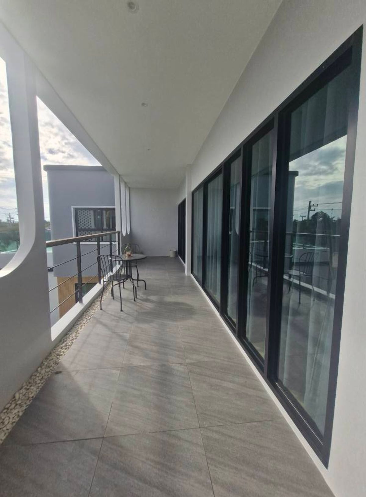 ขายพัทยา บางแสน ชลบุรี สัตหีบ : 🎉🏡 มายรูมพูลวิลล่า พัทยา สไตล์โมเดิร์น Luxury พร้อมสระว่ายน้ำส่วนตัว! ฟังก์ชัน 5 ห้องนอน! 💦