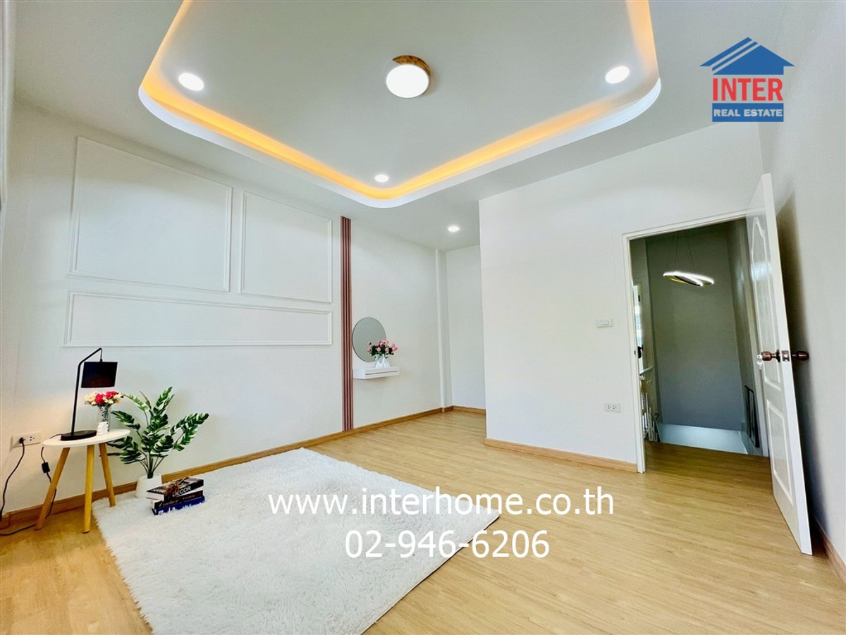 For SaleTownhomeSapankwai,Jatujak : Townhouse 2 floors, 20.2 sq.w., Yu Charoen Village Soi Inthamara 40 Vibhavadi Rangsit Road Ratchadaphisek Road, Din Daeng District, Bangkok