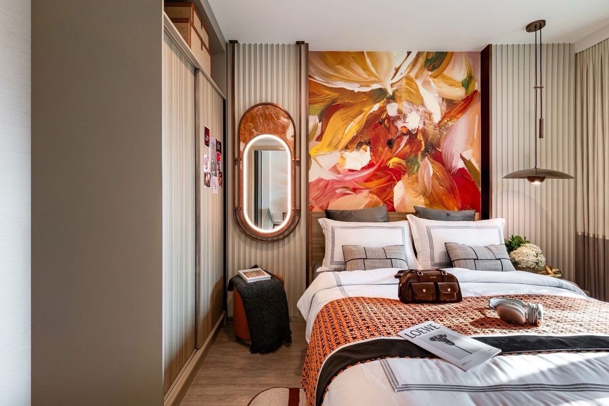 For SaleCondoRatchadapisek, Huaikwang, Suttisan : 𝐓𝐡𝐞 𝐁𝐚𝐬𝐞 𝐑𝐚𝐭𝐜𝐡𝐚𝐝𝐚 𝟏𝟗 Size 30 SQ.M 1 BED 1 Bath only 2.49 MB only. Contact 086-795-9997 (Jimmy)