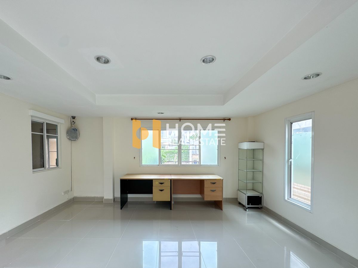 ขายบ้านลาดกระบัง สุวรรณภูมิ : ภัสสร เพรสทีจ อ่อนนุช / 5 ห้องนอน (ขาย), Passorn Prestige Onnut / 5 Bedrooms (FOR SALE) FON038