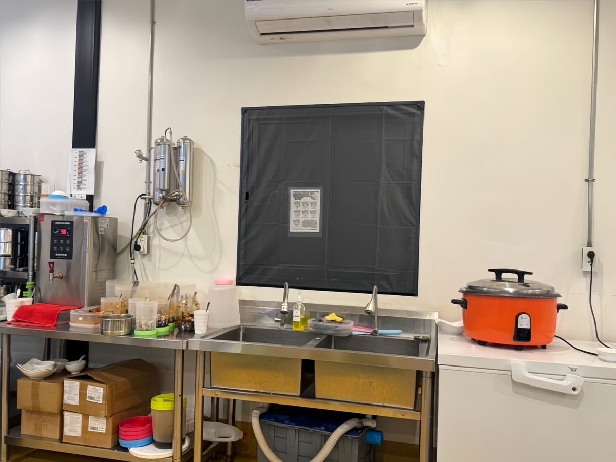 เซ้งร้านค้า/ตลาดนัดบางนา แบริ่ง ลาซาล : 🔥เซ้ง! ร้านสุกี้จินดา พร้อมอุปกรณ์ครบ ทำเลดีที่จอดรถกว้างมาก!!