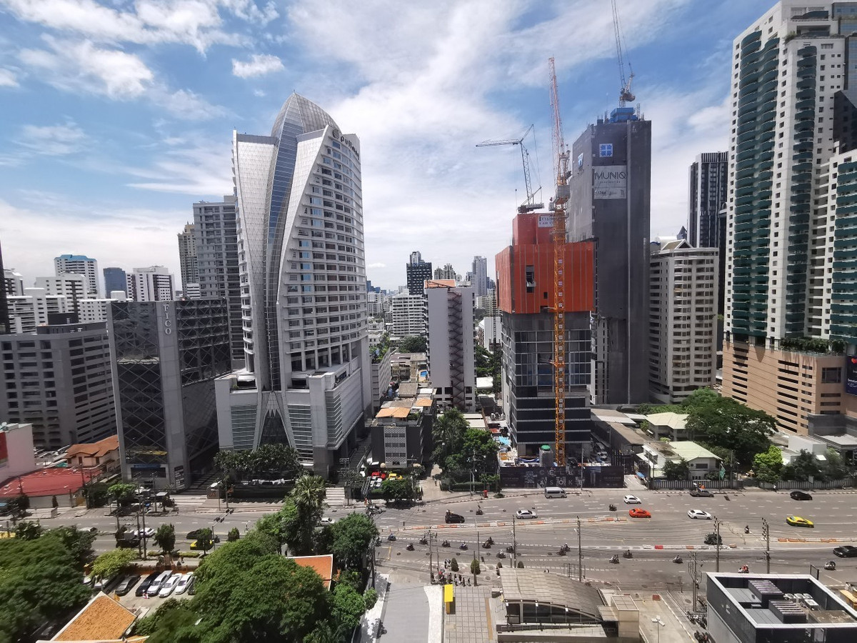 For RentCondoSukhumvit, Asoke, Thonglor : Repair Alary {For Rent} 2 Bedroom 2 Bathroom 60 SQ.M Nice Decoration Ready to Move in