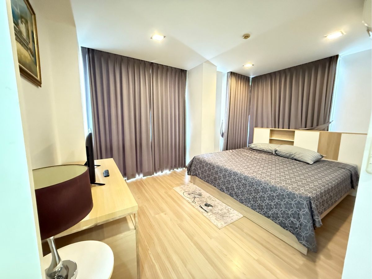 ให้เช่าคอนโดสุขุมวิท อโศก ทองหล่อ : ให้เช่าคอนโด The Alcove 49  ใกล้ BTS ทองหล่อ