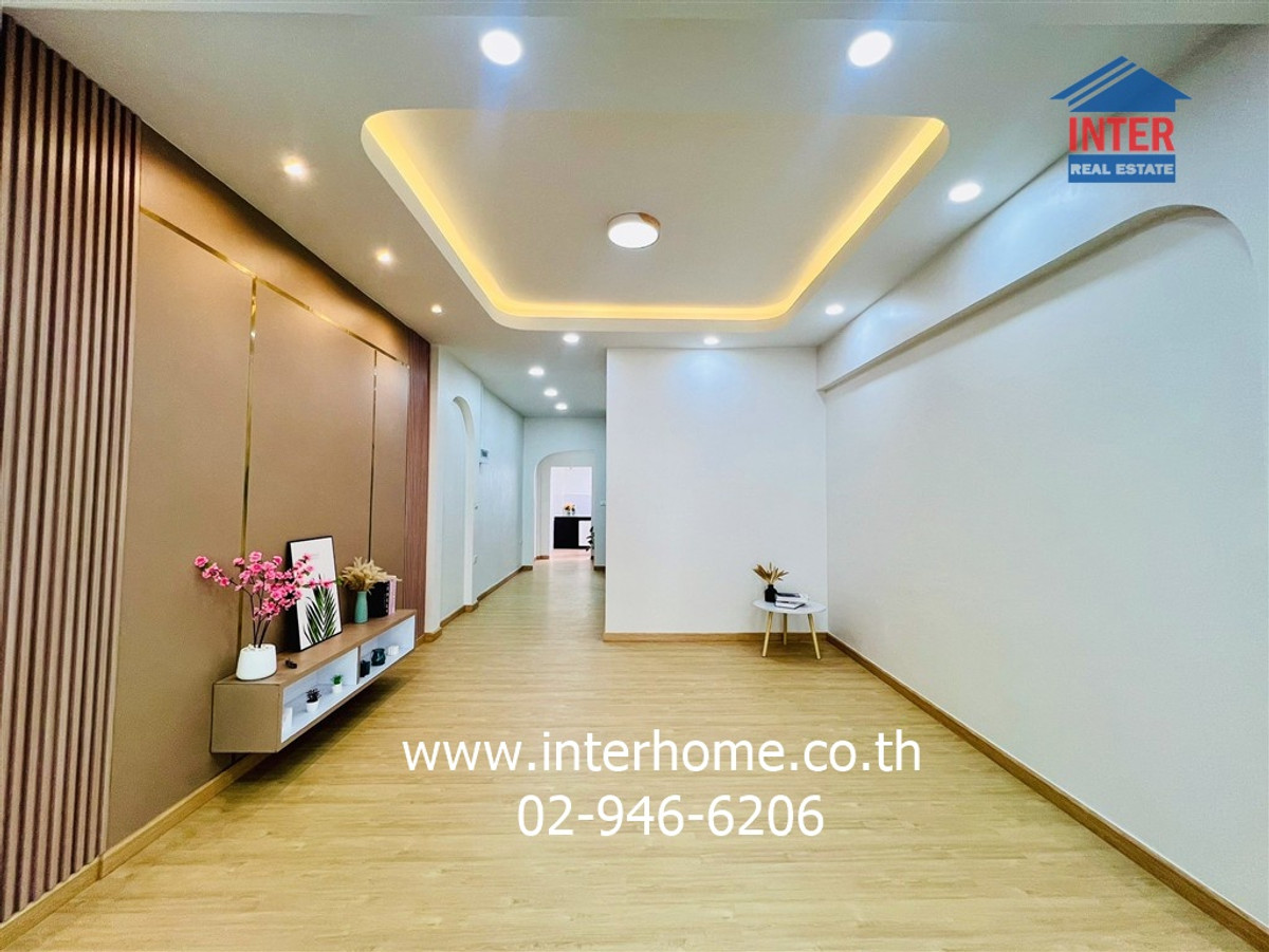 For SaleTownhomeSapankwai,Jatujak : Townhouse 2 floors, 20.2 sq.w., Yu Charoen Village Soi Inthamara 40 Vibhavadi Rangsit Road Ratchadaphisek Road, Din Daeng District, Bangkok