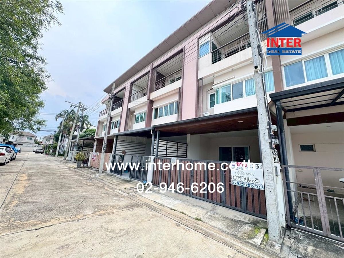 ขายทาวน์โฮมนวมินทร์ รามอินทรา : ทาวน์โฮม 3 ชั้น 20.3 ตร.ว. หมู่บ้านเดอะริคโค้ทาวน์ วัชรพล ใกล้ห้าแยกวัชรพล ซอย11 ถนนรามอินทรา ถนนยร่วมมิตรพัฒนา เขตบางเขน กรุงเทพมหานคร