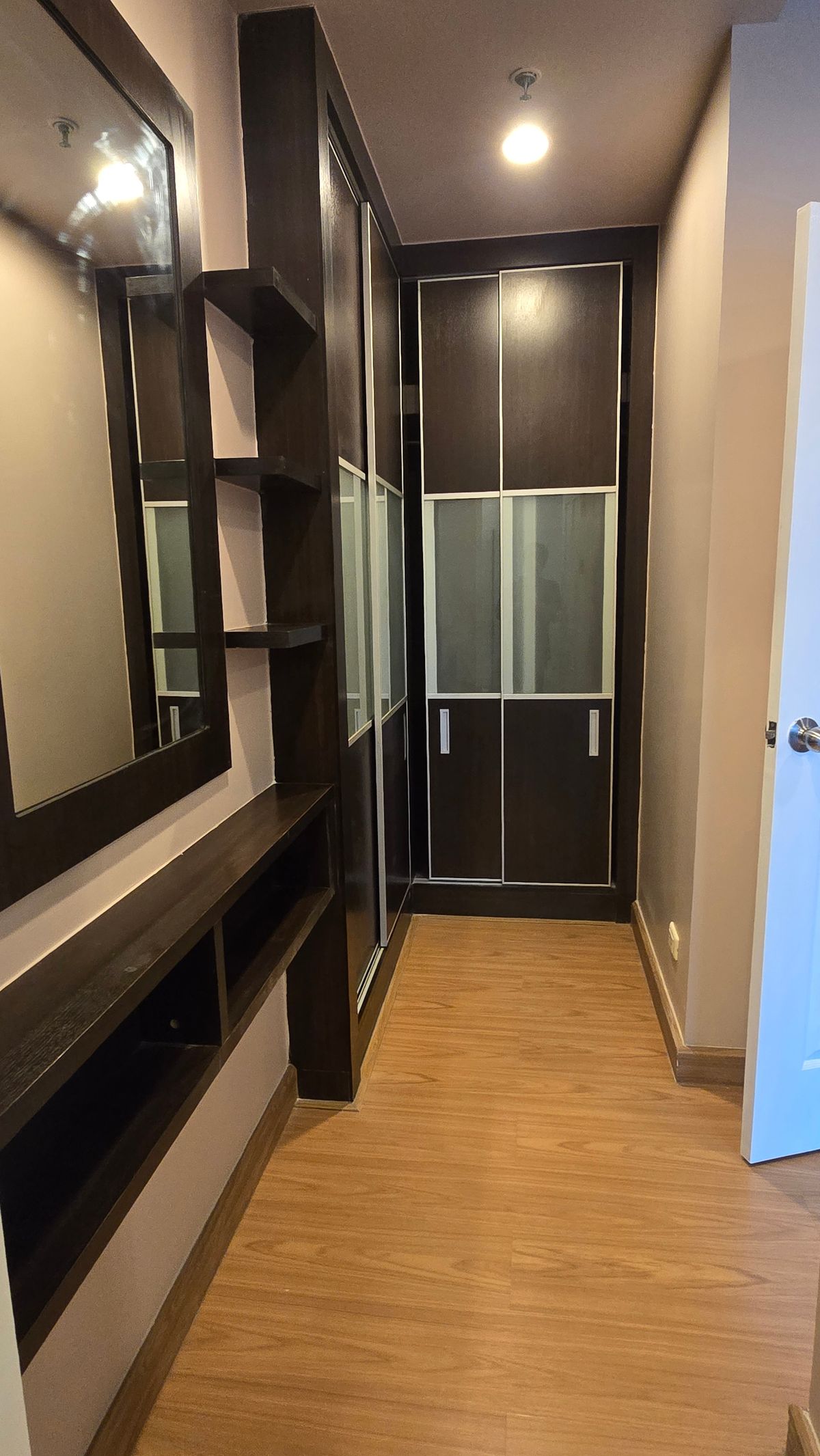 For RentCondoRatchathewi,Phayathai : 🔥For urgent rent🔥The Complete Ratchaprarop, beautiful room, ready to move in, near BTS Victory Monument❗