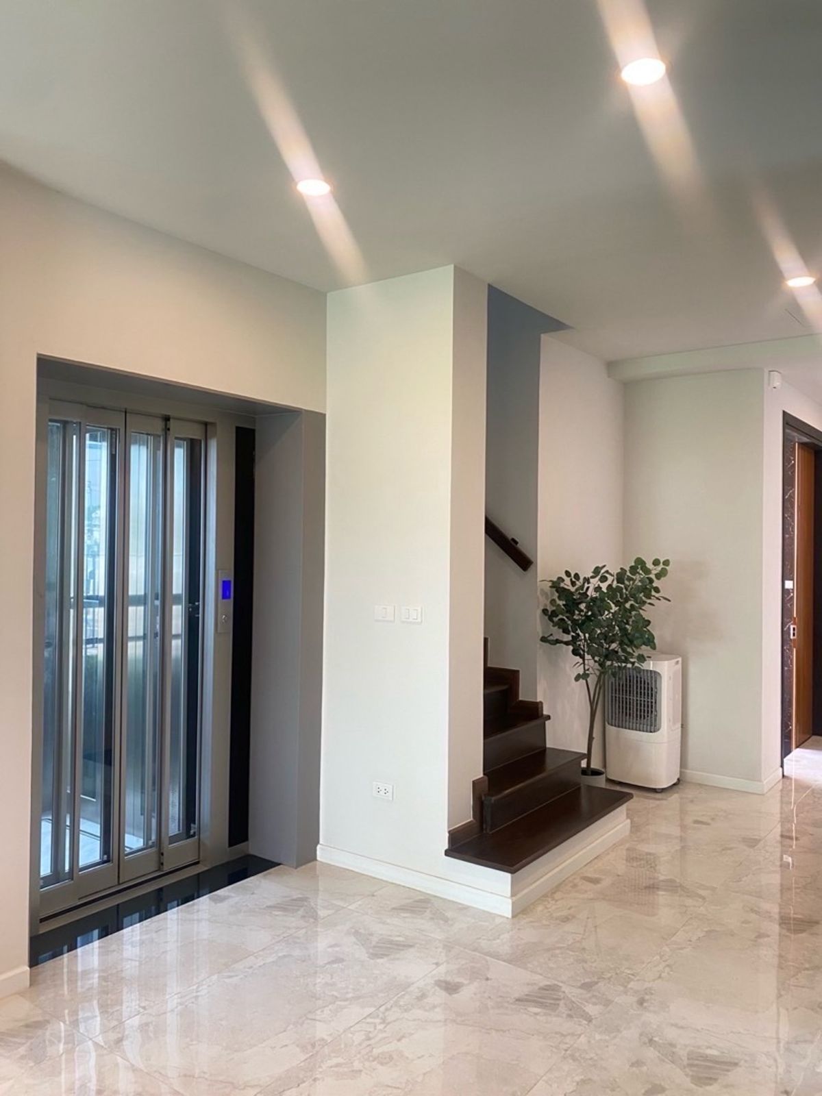 ให้เช่าบ้านนนทบุรี บางใหญ่ บางบัวทอง : THE MASTER ราชพฤกษ์ – สะพานเจษฎาบดินทร์ ให้เช่า บ้านเดี่ยว 3 ชั้นสุดหรู 