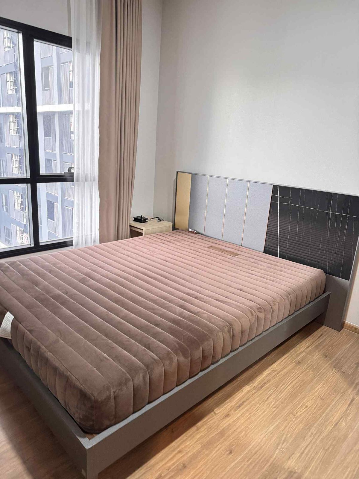 ให้เช่าคอนโดรามคำแหง หัวหมาก : ⭐️ Metris Rama 9 - Ramkhamhaeng ⭐️ 1 Bed 30 ตรม. มีเฟอร์ฯและเครื่องใช้ไฟฟ้าครบ