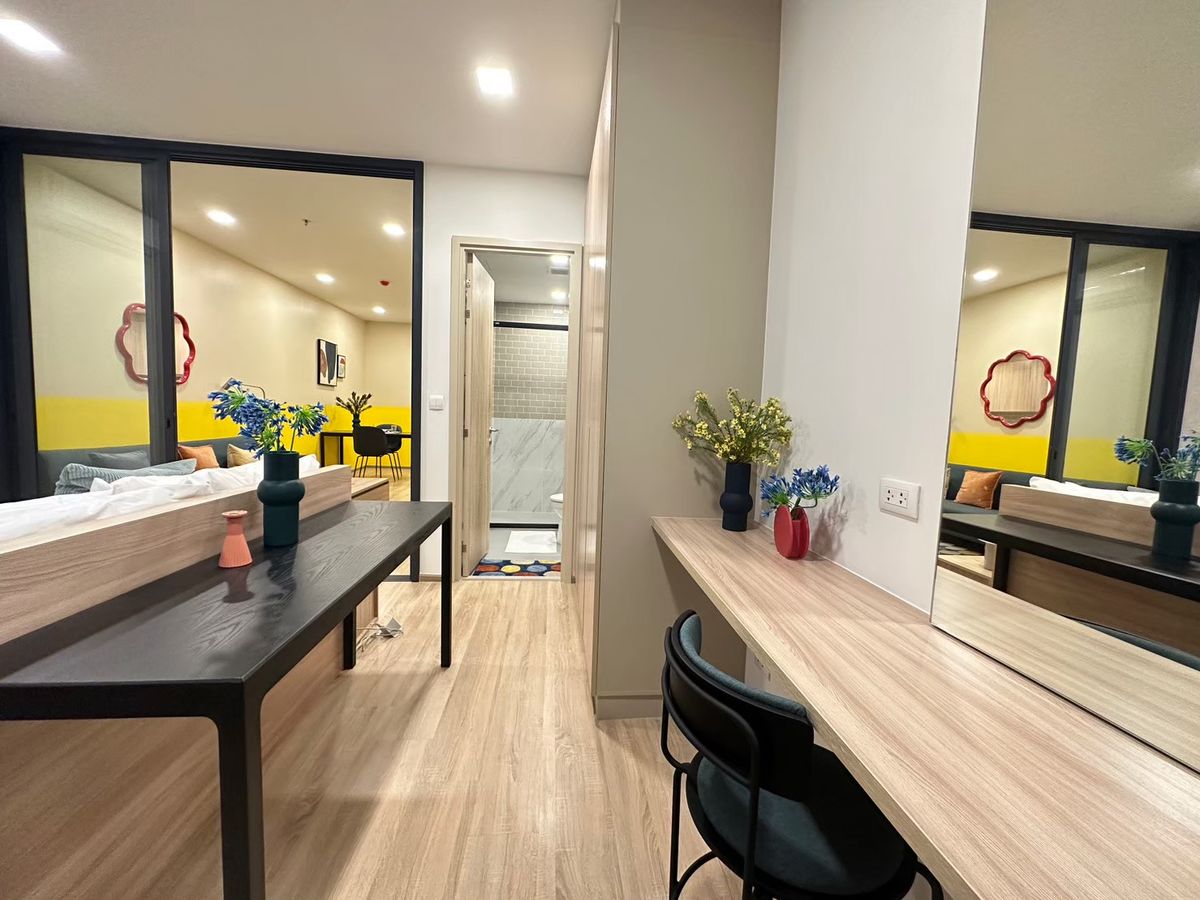 For SaleCondoRatchathewi,Phayathai : ChatGPT said: 🔥 𝗫𝗧 𝗣𝗵𝗮𝘆𝗮𝘁𝗵𝗮𝗶 🔥 Condo near BTS in the prime Phayathai location by Sansiri 1 Bedroom | 1 Bathroom | 46 sq.m. Starting from THB 𝟓.𝟔𝟗 MB* 📱 092-808-8899