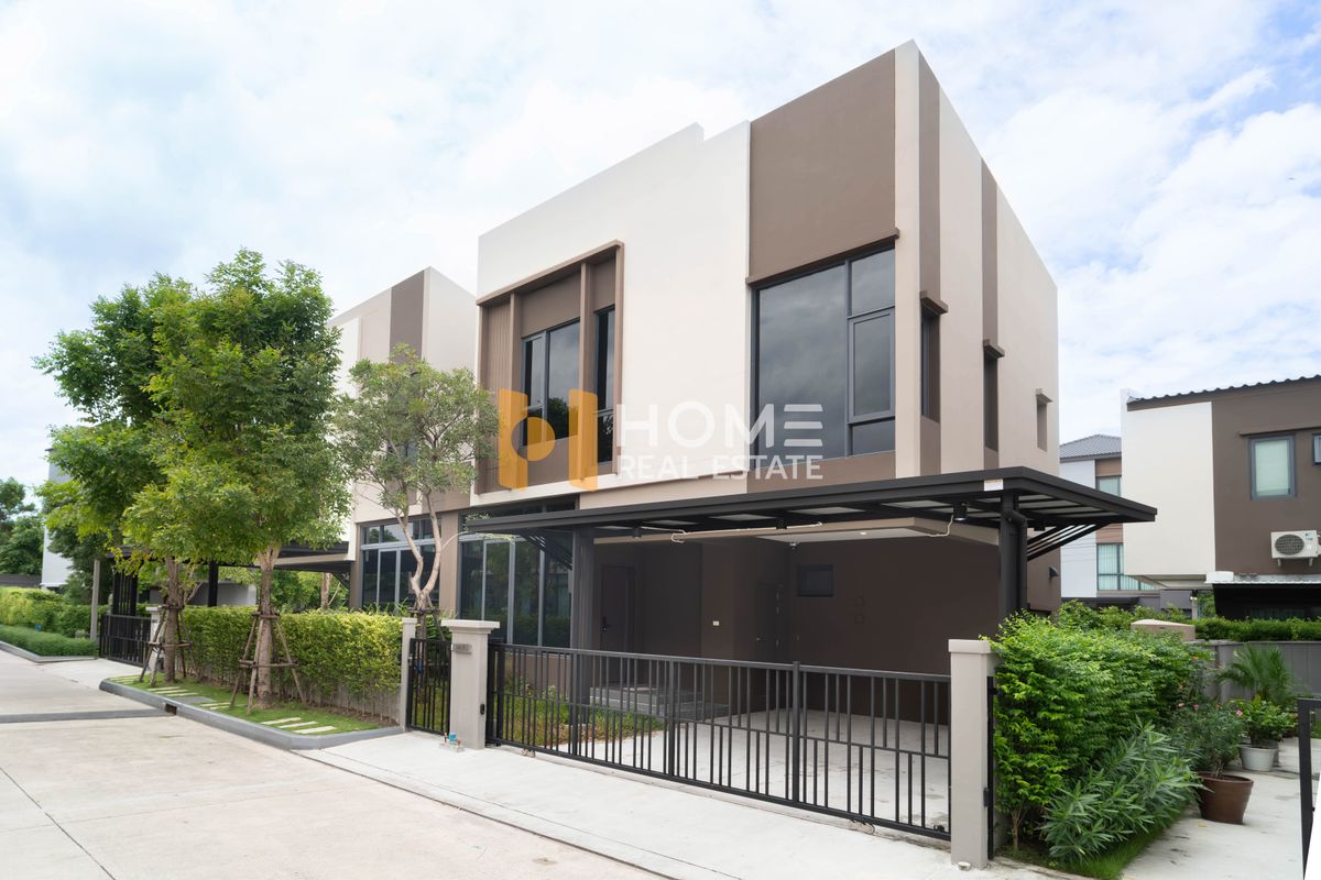 For SaleOnnut, Udomsuk : New house ready to move in, lots of freebies ✨ Detached house, Baan Klang Mueng The Edition Sukhumvit - On Nut / 3 bedrooms (for sale), Baan Klang Mueng The Edition Sukhumvit - On Nut / Detached House 3 Bedrooms (FOR SALE) FON156