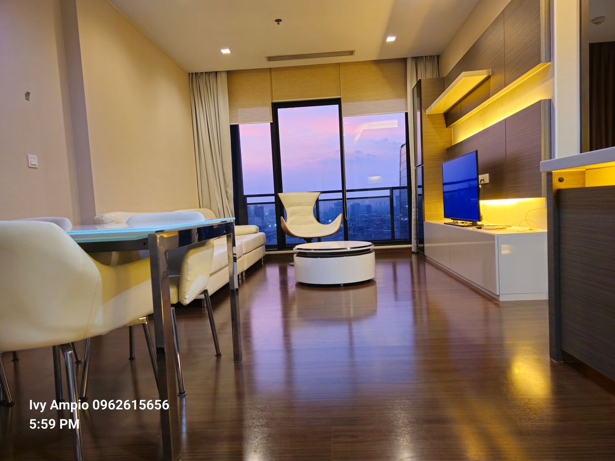 For RentCondoRatchadapisek, Huaikwang, Suttisan : Condo for  RENT ให้เช่า **IVY Ampio ห้องกว้างมาก 84 ตรม. 2 นอน 2 น้ำ เฟอร์ครบ พร้อมอยู่@58,000บาท/month  ห้องกว้างมาก 84 ตรม. 2 นอน 2 น้ำ เฟอร์ครบ พร้อมอยู่    Location : Ratchadaphisek  Rental Price : 58,000 Baht/Month  Condominium near MRT : Thai Cultur