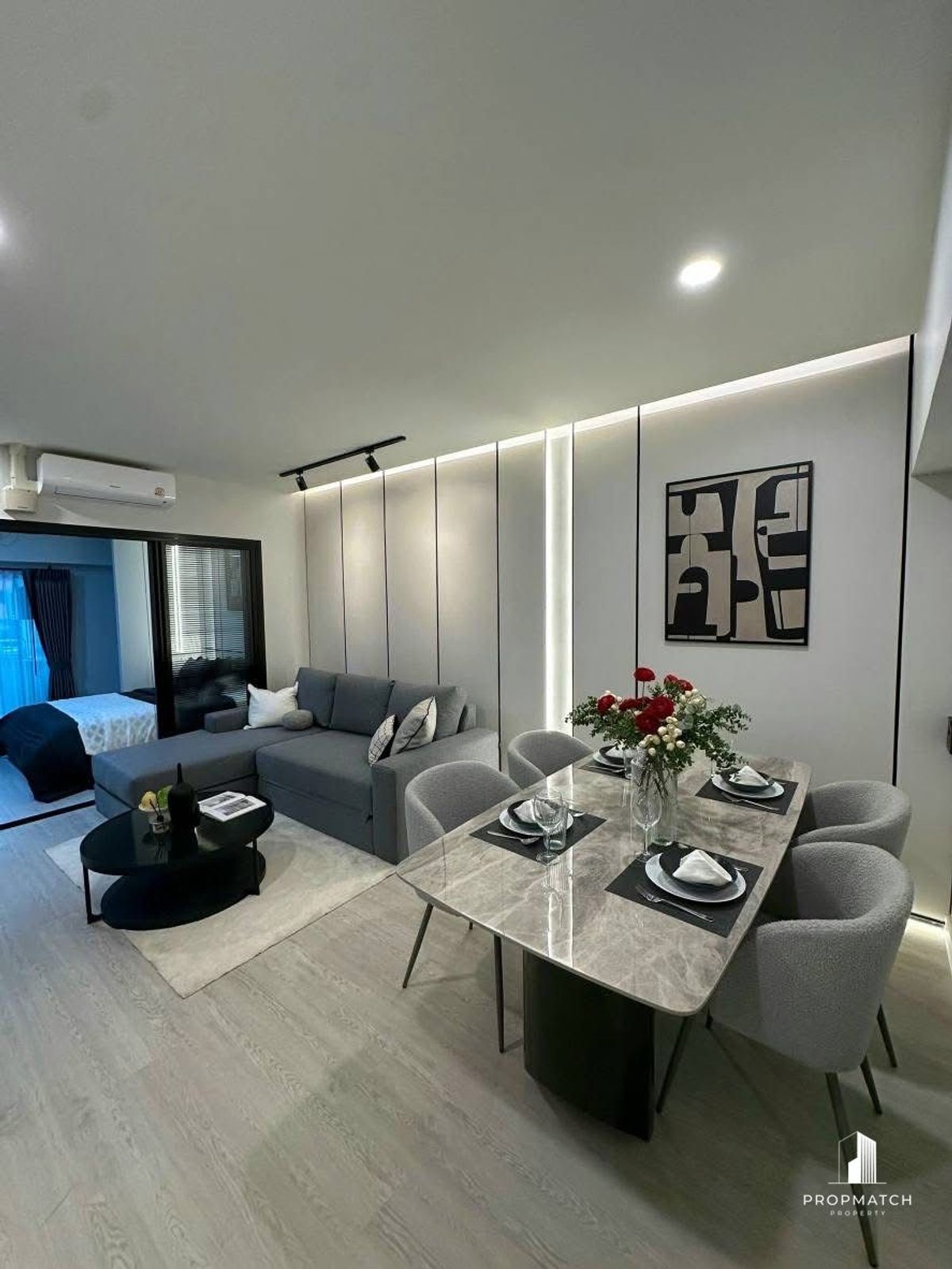 ขายคอนโดอารีย์ อนุสาวรีย์ : ✨Flash Deal ✨Aree Place Phaholyothin 7 (1Bed1Bath43SQM.) พร้อมอยู่ ! เพียง 4,190,000 บาท Tel.0981315848 @propmatch