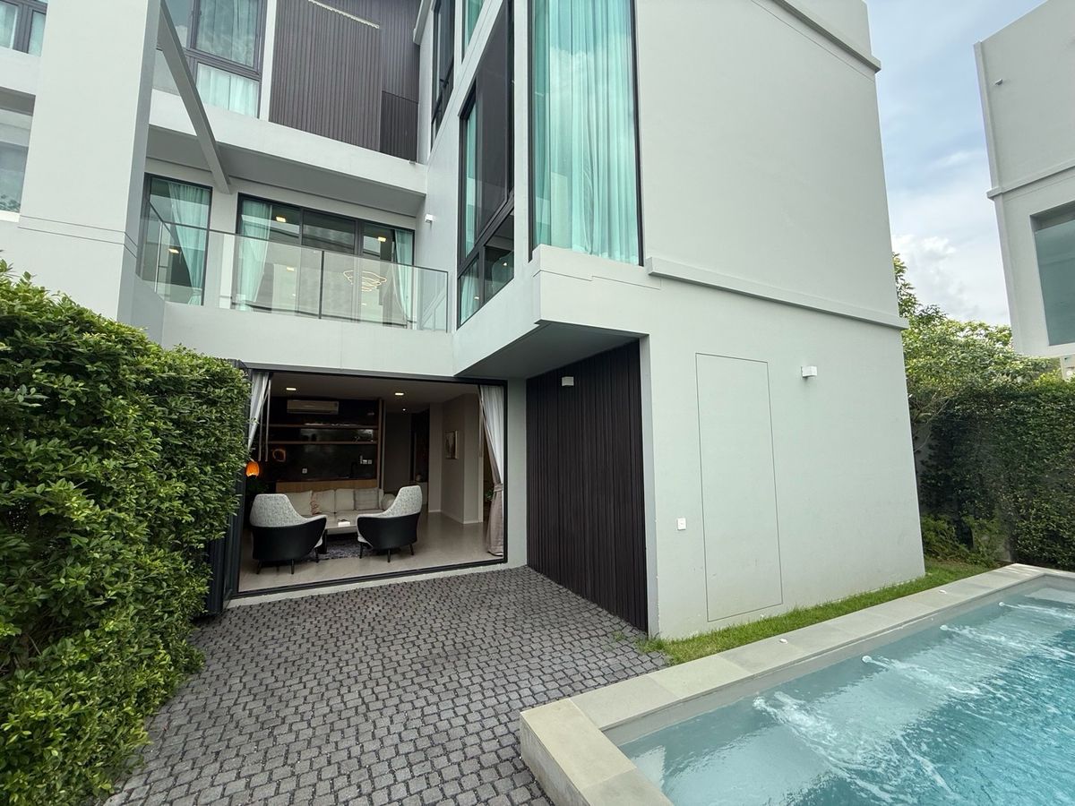 ให้เช่าบ้านพัฒนาการ ศรีนครินทร์ : 🎉Rent VIVE กรุงเทพกรีฑา 🎉 4 bedroom 🎉 421 sq.m🎉 350,000 baht/month🎉