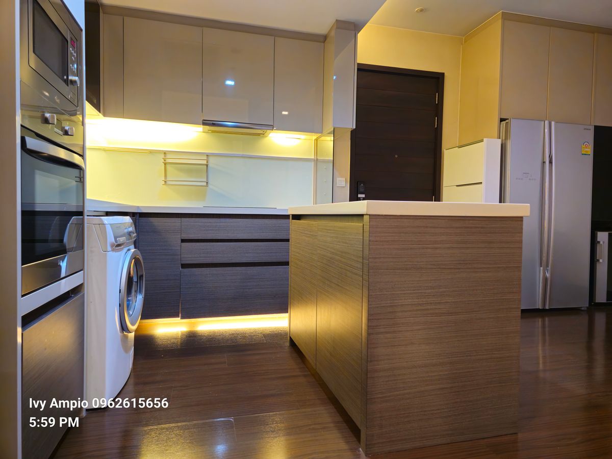 For RentCondoRatchadapisek, Huaikwang, Suttisan : Condo for  RENT ให้เช่า **IVY Ampio ห้องกว้างมาก 84 ตรม. 2 นอน 2 น้ำ เฟอร์ครบ พร้อมอยู่@58,000บาท/month  ห้องกว้างมาก 84 ตรม. 2 นอน 2 น้ำ เฟอร์ครบ พร้อมอยู่    Location : Ratchadaphisek  Rental Price : 58,000 Baht/Month  Condominium near MRT : Thai Cultur