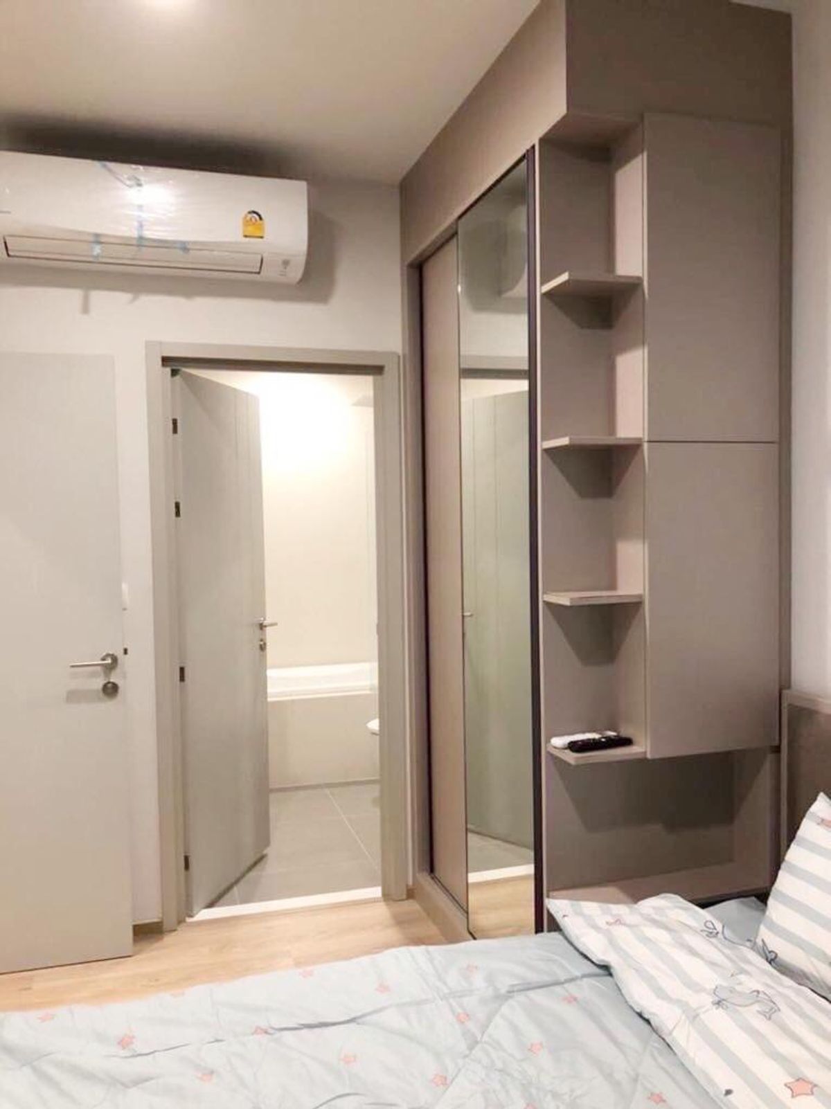 ให้เช่าคอนโดสุขุมวิท อโศก ทองหล่อ : ให้เช่า Oka Haus สุขุมวิท 36 2 ห้องนอน 50 ตรม. ห้องมุม วิวแม่น้ำพาโนรามา