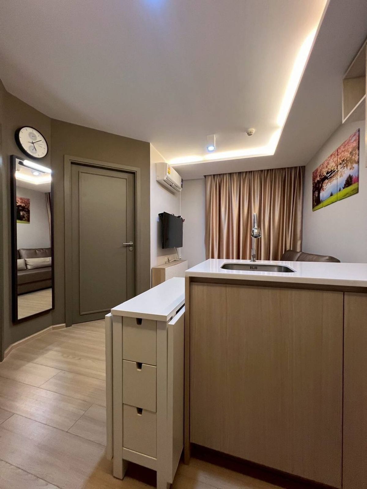 ให้เช่าคอนโดราชเทวี พญาไท : ให้เช่า มาเอสโตร 12 เลขที่ 368/54