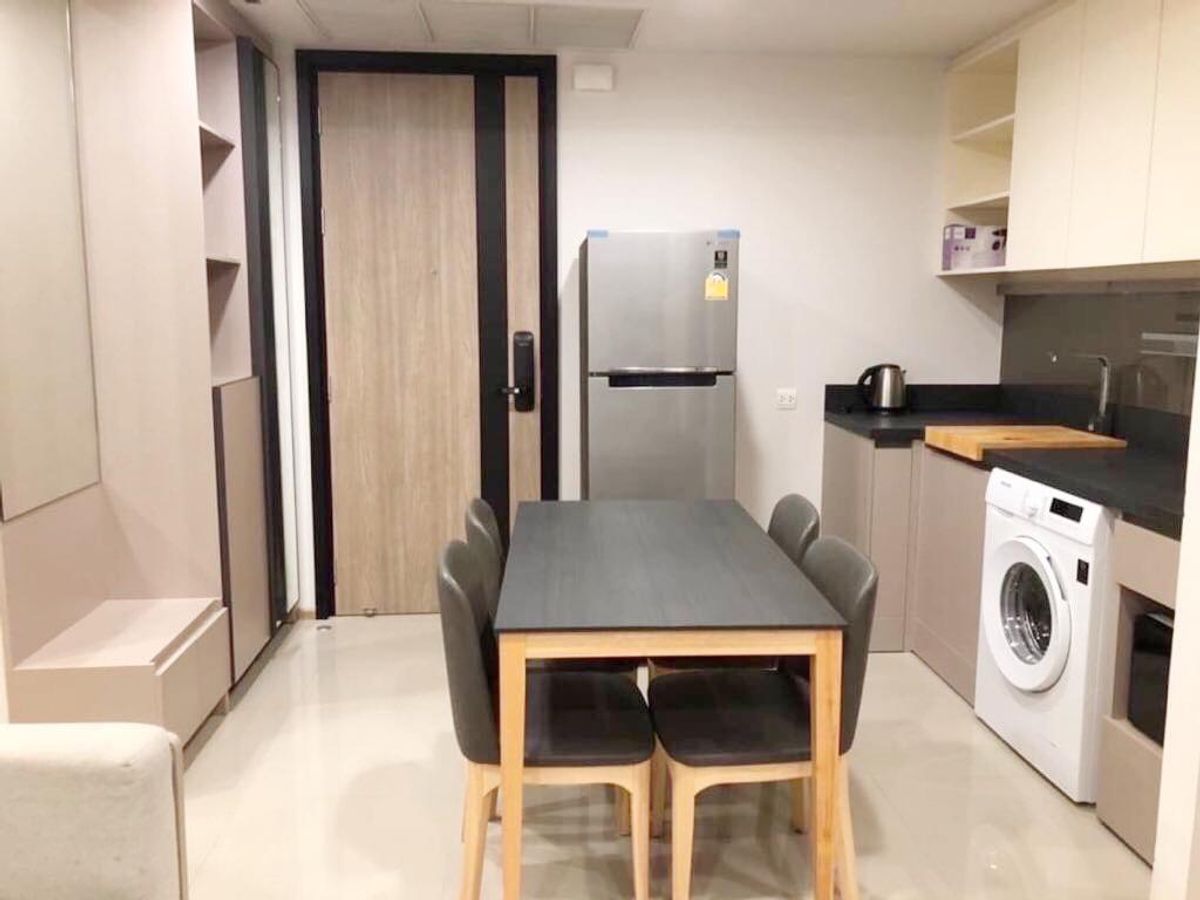 ให้เช่าคอนโดสุขุมวิท อโศก ทองหล่อ : ให้เช่า Oka Haus สุขุมวิท 36 2 ห้องนอน 50 ตรม. ห้องมุม วิวแม่น้ำพาโนรามา