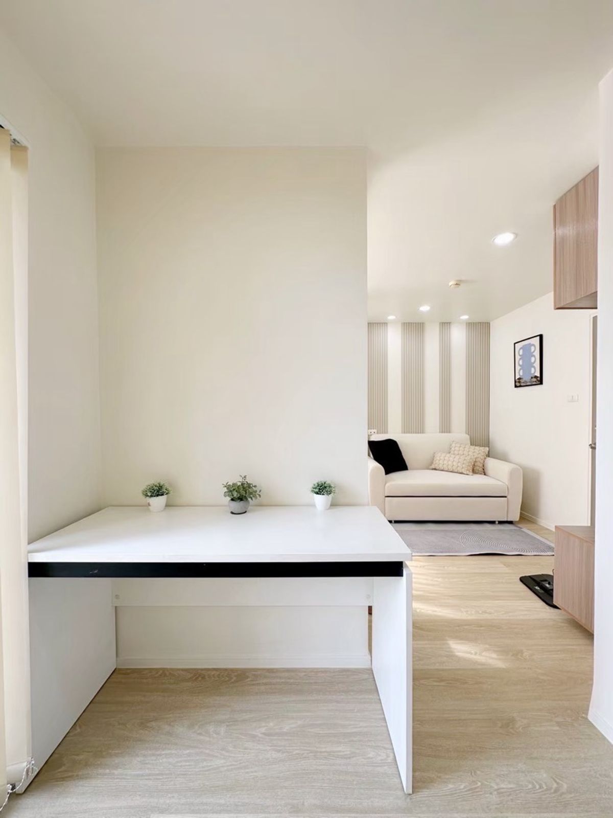 For SaleCondoKaset Nawamin,Ladplakao : sell!! Lumpini Lat Pla Khao 2 installments start 5,000 baht. Free transfer, free mortgage fee.