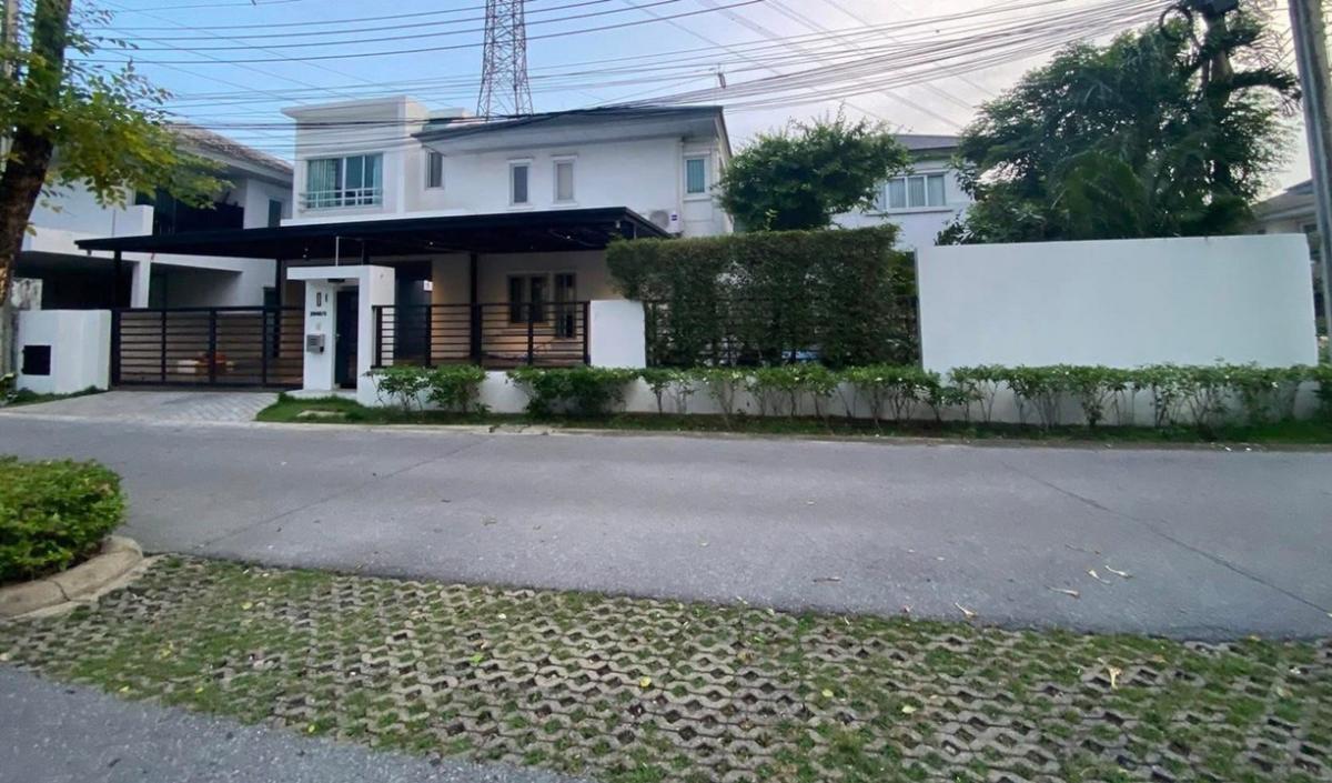 ให้เช่าบ้านพัฒนาการ ศรีนครินทร์ : ให้เช่าบ้านเดี่ยว  ทำเลพัฒนาการ  134 ตรว. 550ตรม. สระว่ายน้ำ 5นอน 6น้ำ สภาพดี เฟอร์นิเจอร์ครบพร้อมอยู่