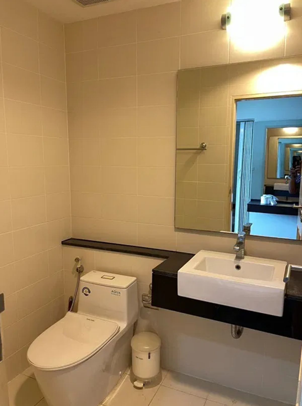 For SaleCondoRatchathewi,Phayathai : CHATATAI RAJCHAPRAROB 45 SQ.M. Sell ​​eng 中 日 Please Add Line ID @806QPHGN O8415O5483