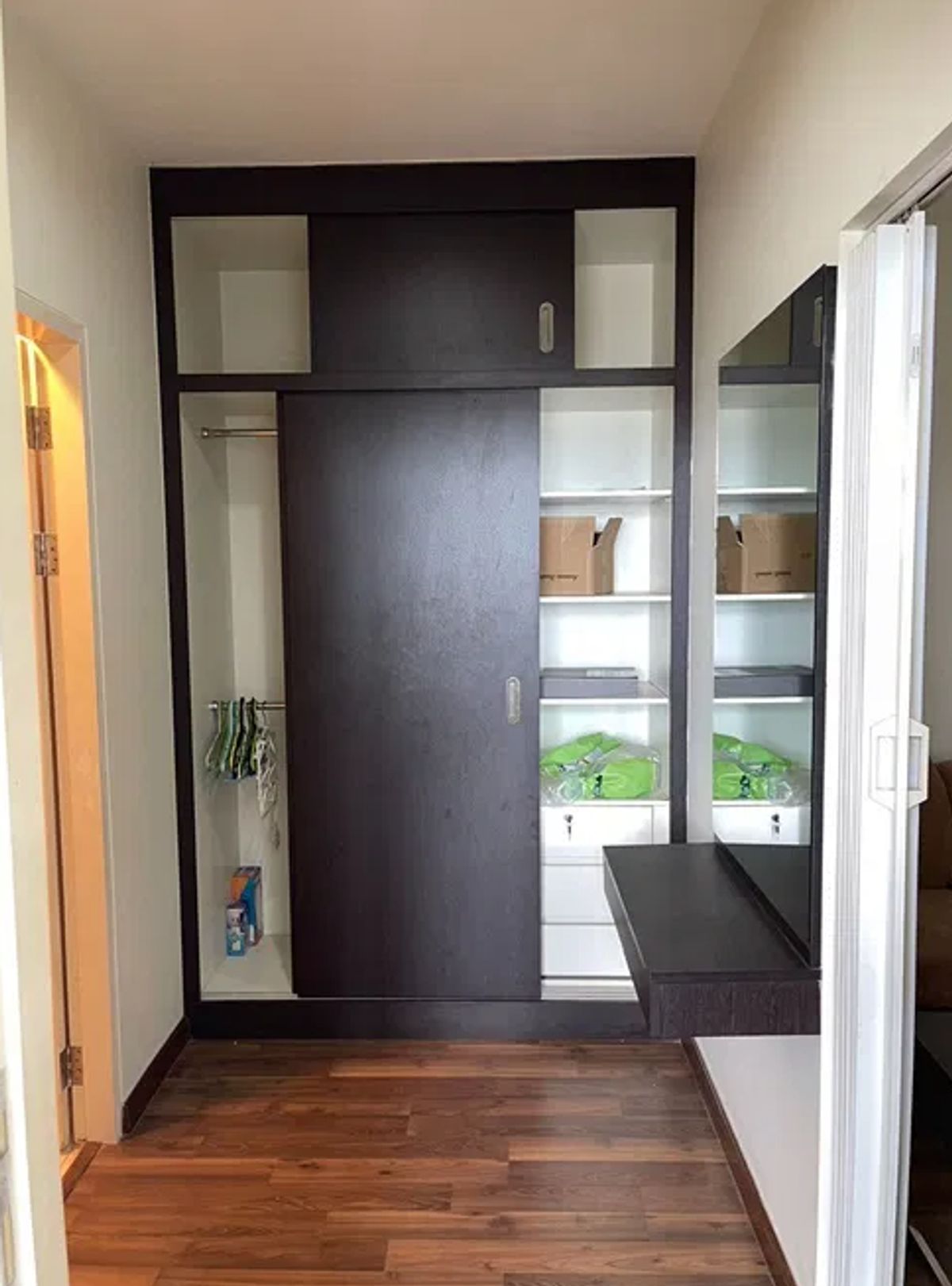 For SaleCondoRatchathewi,Phayathai : CHATATAI RAJCHAPRAROB 45 SQ.M. Sell ​​eng 中 日 Please Add Line ID @806QPHGN O8415O5483