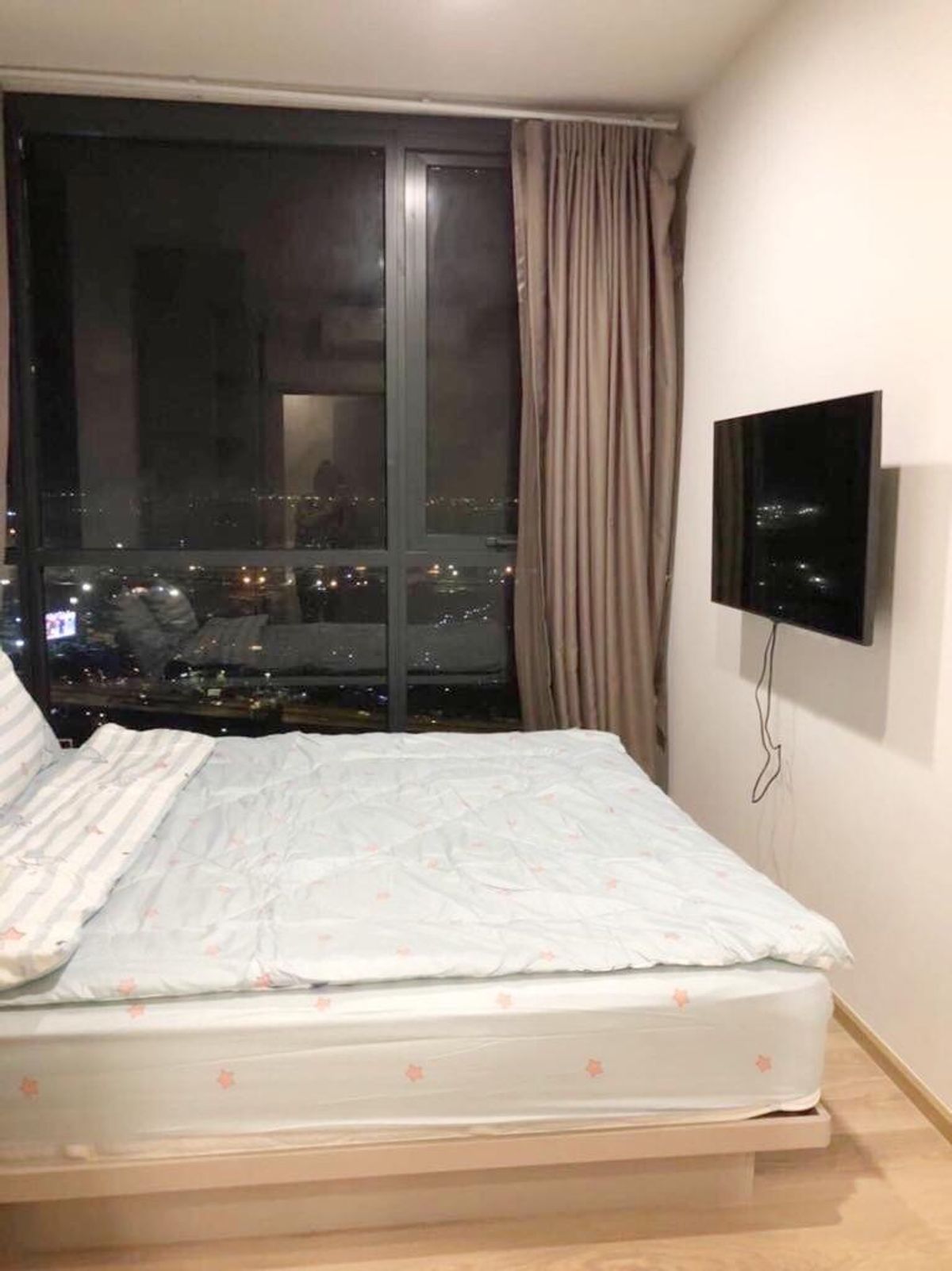 ให้เช่าคอนโดสุขุมวิท อโศก ทองหล่อ : ให้เช่า Oka Haus สุขุมวิท 36 2 ห้องนอน 50 ตรม. ห้องมุม วิวแม่น้ำพาโนรามา