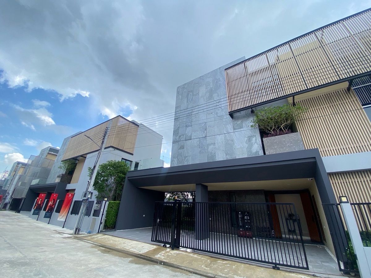 ให้เช่าบ้านนนทบุรี บางใหญ่ บางบัวทอง : THE MASTER ราชพฤกษ์ – สะพานเจษฎาบดินทร์ ให้เช่า บ้านเดี่ยว 3 ชั้นสุดหรู 