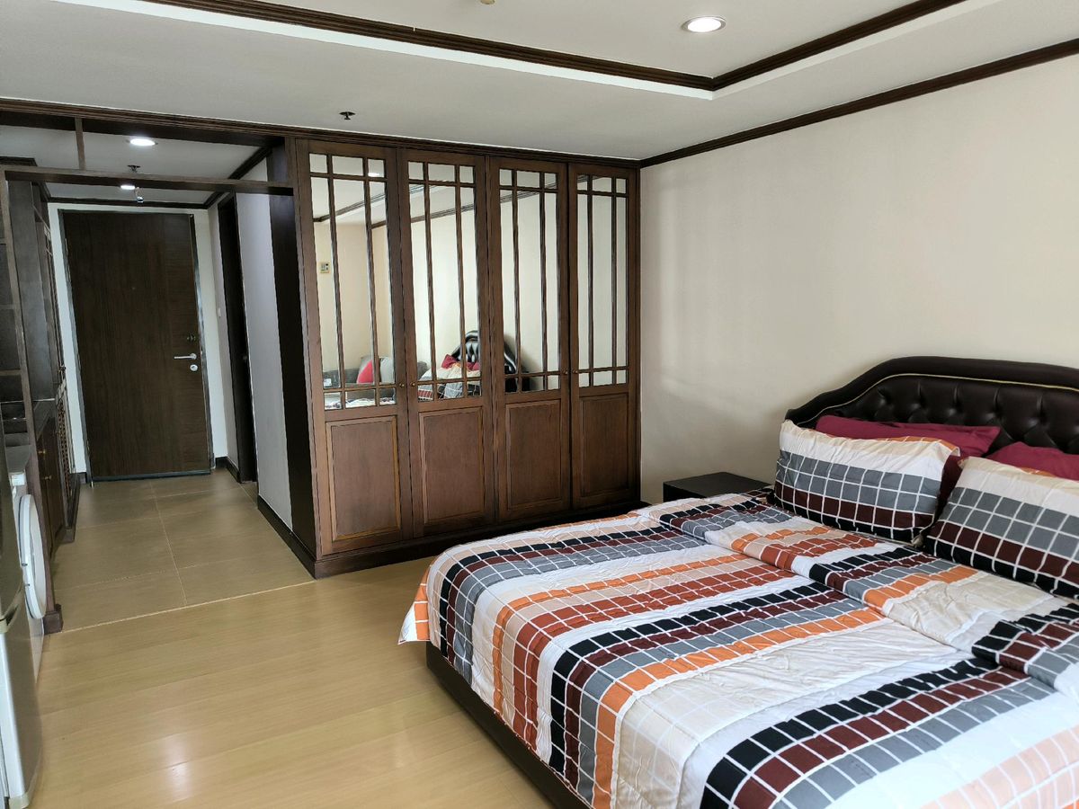 ให้เช่าคอนโดนานา : The Trendy Condominium (เดอะ เทรนดี้ คอนโดมิเนียม)