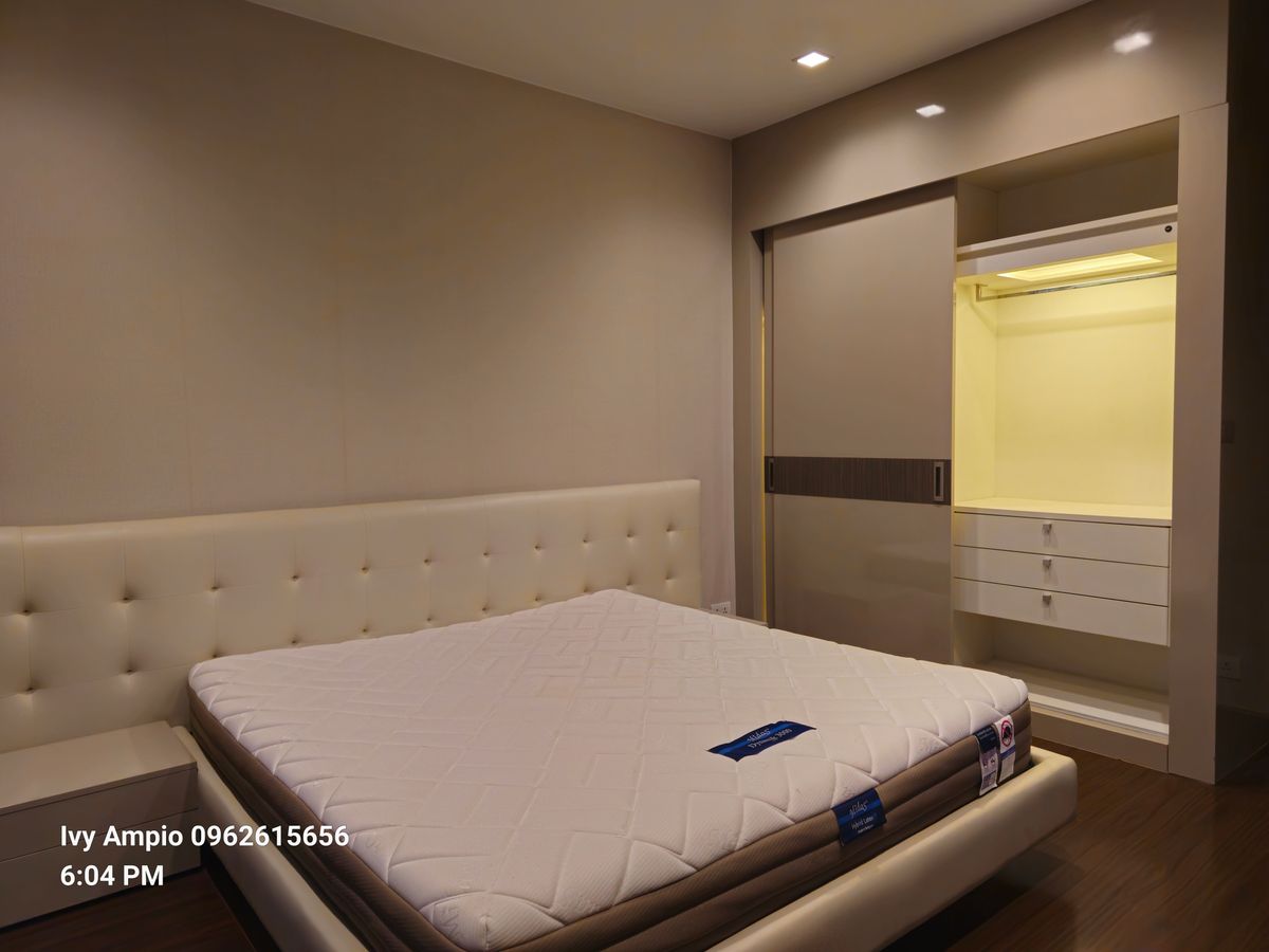 For RentCondoRatchadapisek, Huaikwang, Suttisan : Condo for  RENT ให้เช่า **IVY Ampio ห้องกว้างมาก 84 ตรม. 2 นอน 2 น้ำ เฟอร์ครบ พร้อมอยู่@58,000บาท/month  ห้องกว้างมาก 84 ตรม. 2 นอน 2 น้ำ เฟอร์ครบ พร้อมอยู่    Location : Ratchadaphisek  Rental Price : 58,000 Baht/Month  Condominium near MRT : Thai Cultur