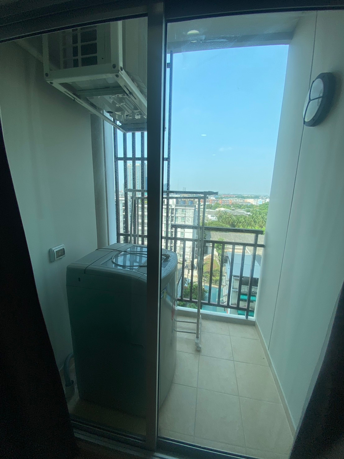 For RentCondoBang kae, Phetkasem : Rent 9,500 (studio room) *PS141042 Code Near Phasi Charoen BTS Station * Boat 088-398-3835