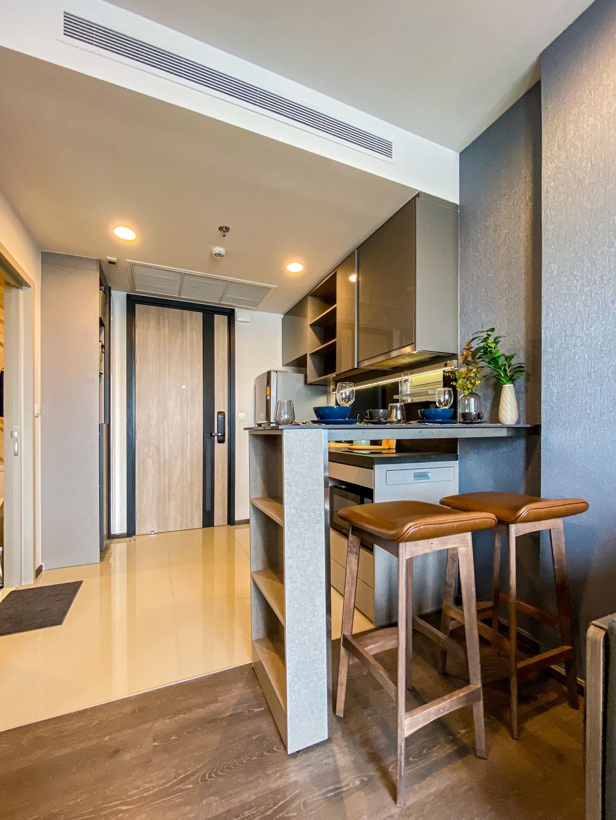 For RentCondoSukhumvit, Asoke, Thonglor : 💥ST-3507💥OKA HAUS Sukhumvit 36👉Line : @expertcondo